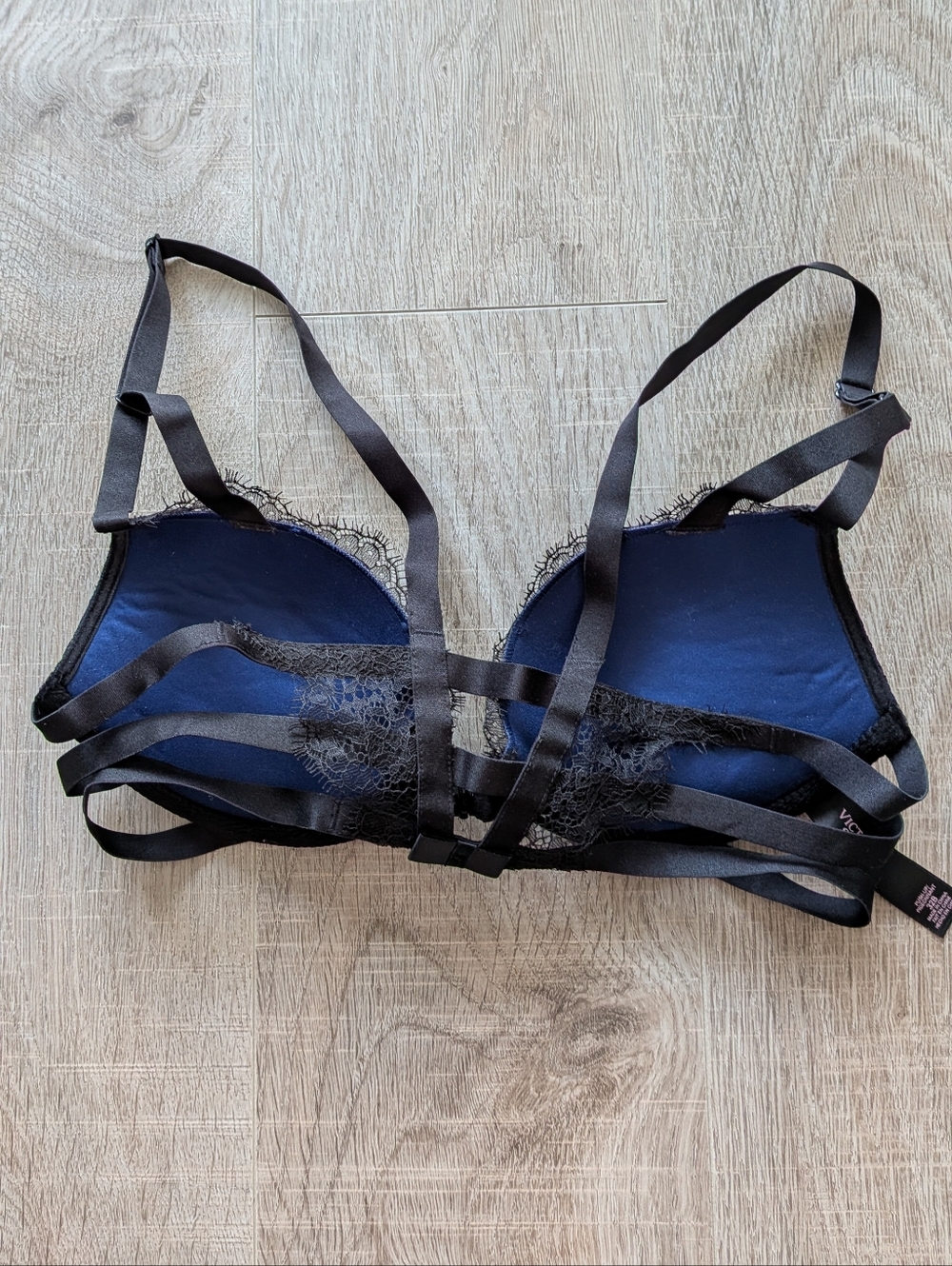 Victoria's Secret Navy Blue Black Lace Front Clasp Strap Push Up Bra 32B - Picture 4 of 8